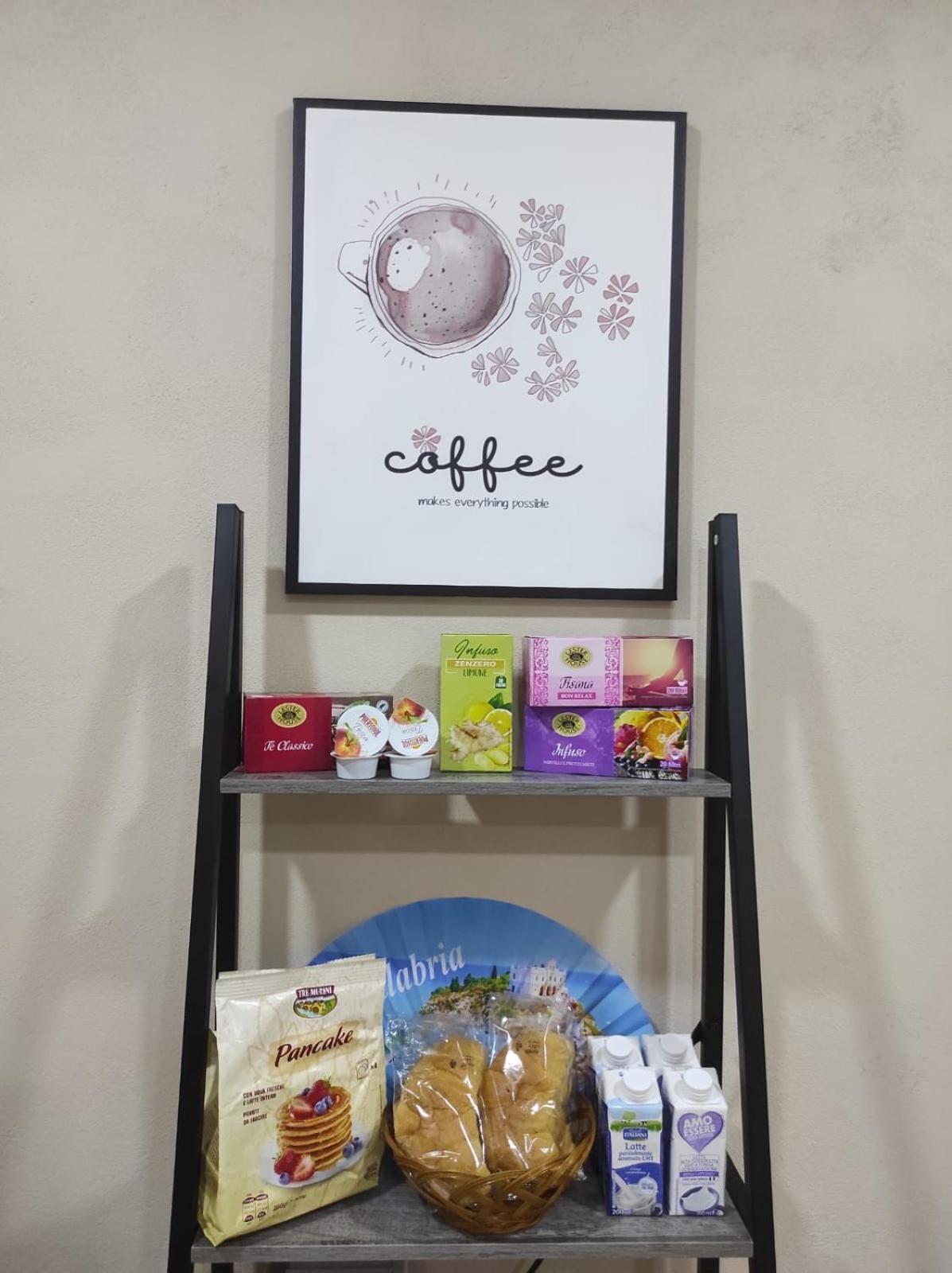 76 Avenue Suites Wi-Fi - Shuttle Reggio Calabria Exterior foto
